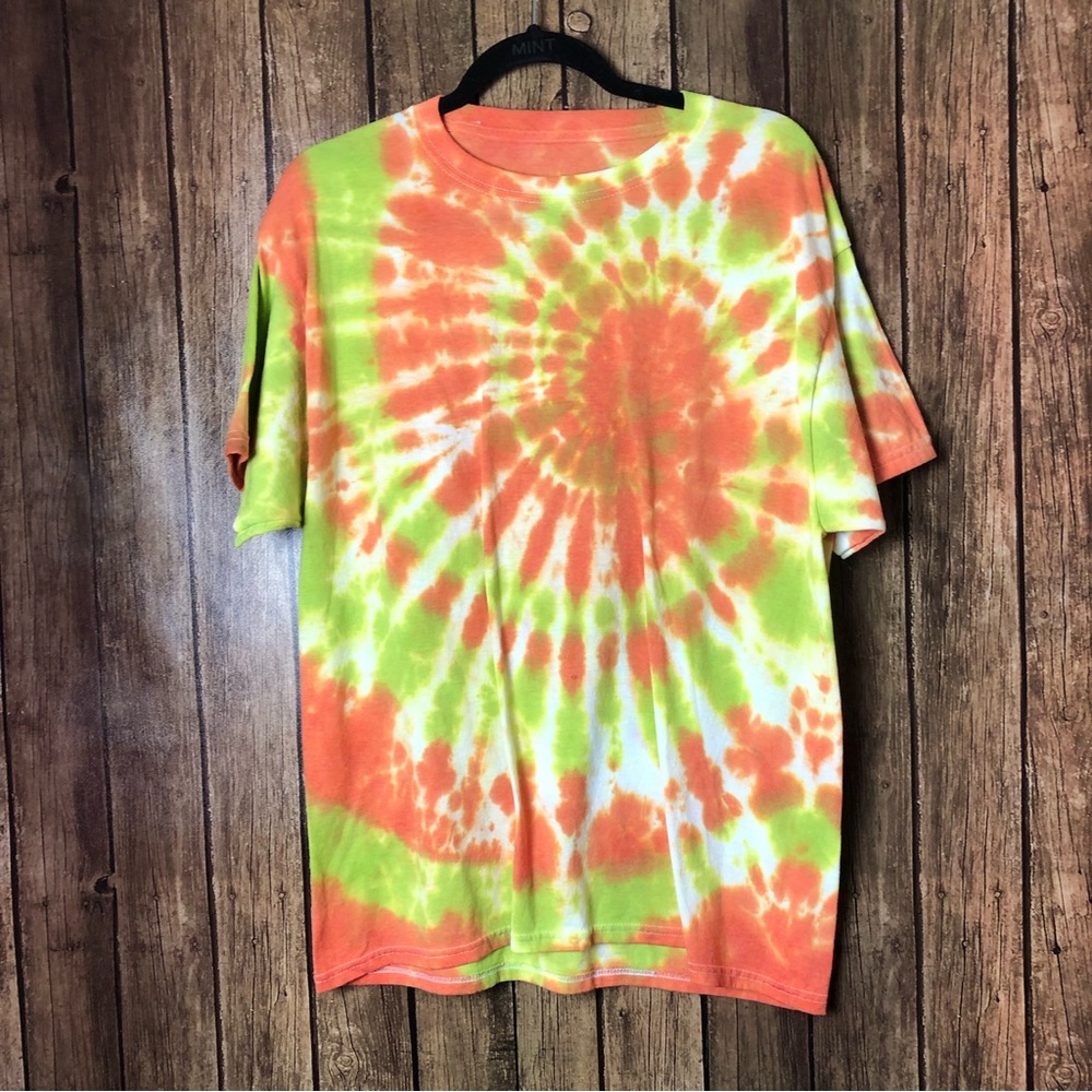 NEW Tie Dye Short Sleeve Tee Great Condition Unisex Size Large